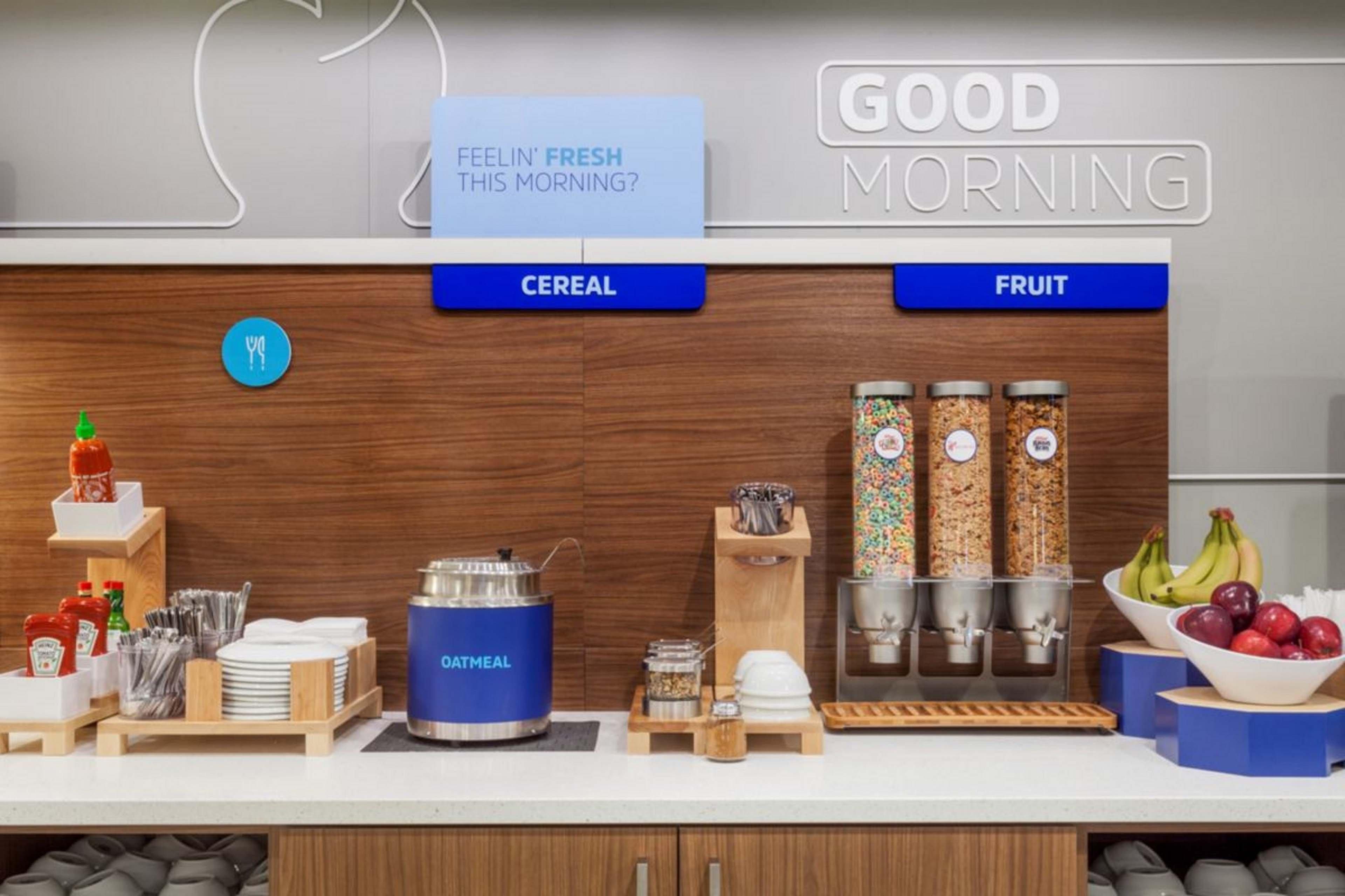 Holiday Inn Express Naperville By Ihg Zewnętrze zdjęcie