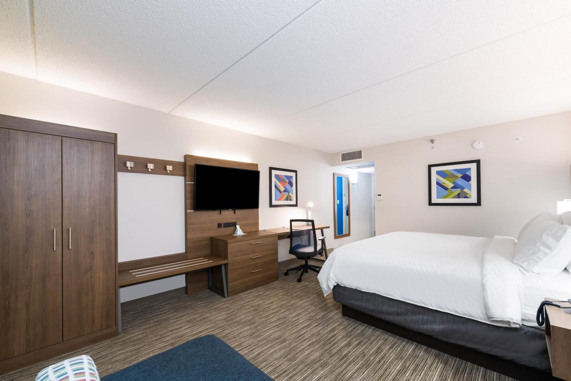 Holiday Inn Express Naperville By Ihg Zewnętrze zdjęcie