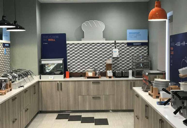 Holiday Inn Express Naperville By Ihg Zewnętrze zdjęcie