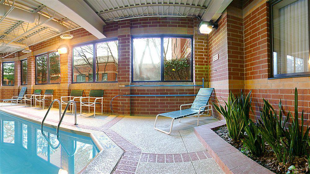 Holiday Inn Express Naperville By Ihg Zewnętrze zdjęcie
